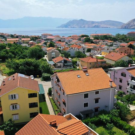 Apartments Luni Baska  Bagian luar foto